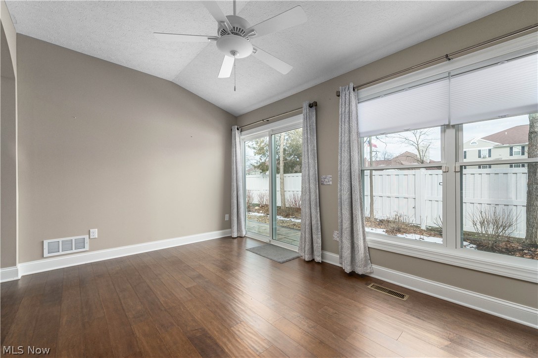 32008 Tuscan Lane Avon Lake OH 44012