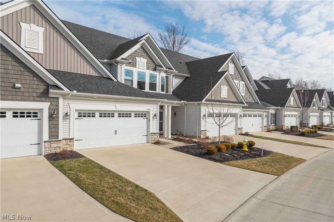 32008 Tuscan Lane Avon Lake OH 44012