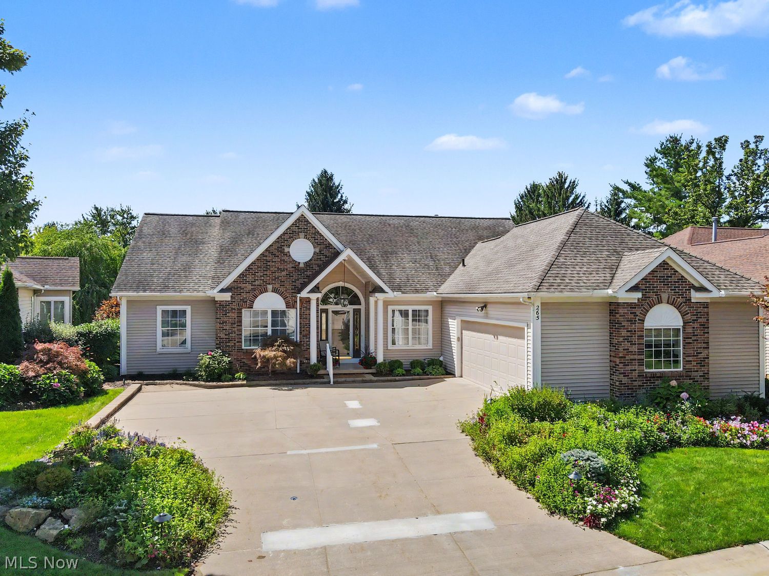 265 Lake Pointe Drive Akron OH 44333