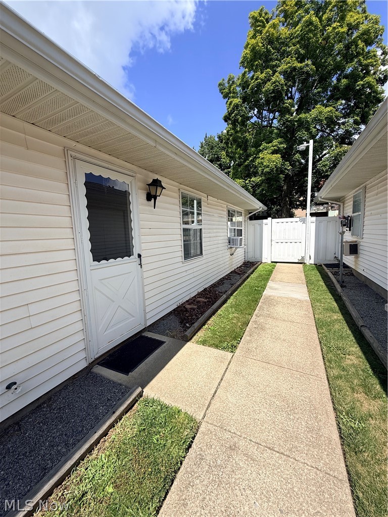 483 E 4th Street Salem OH 44460