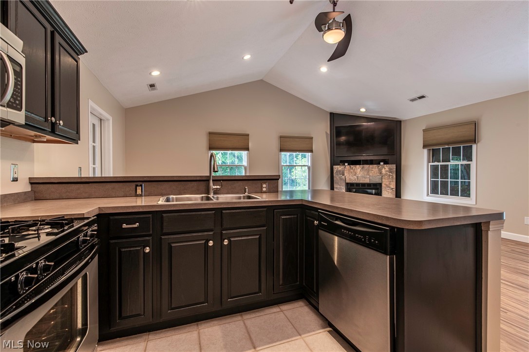 416 Harbor Ridge Lane Fairport Harbor OH 44077