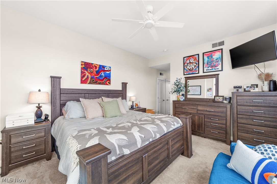 1403 Copper Trace Cleveland Heights OH 44118