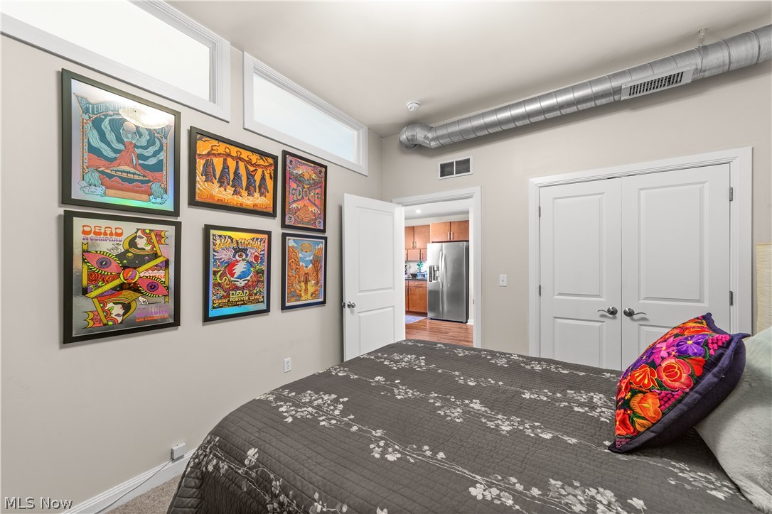 1403 Copper Trace Cleveland Heights OH 44118