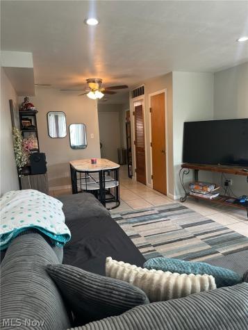 797 Babbitt Road Euclid OH 44123