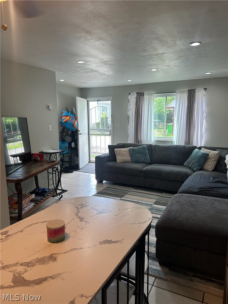 797 Babbitt Road Euclid OH 44123