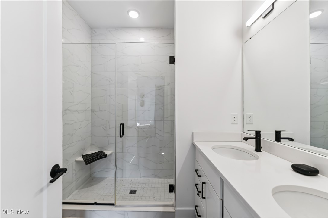 1440 E 15 Street Cleveland OH 44114