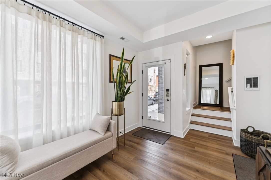 1440 E 15 Street Cleveland OH 44114