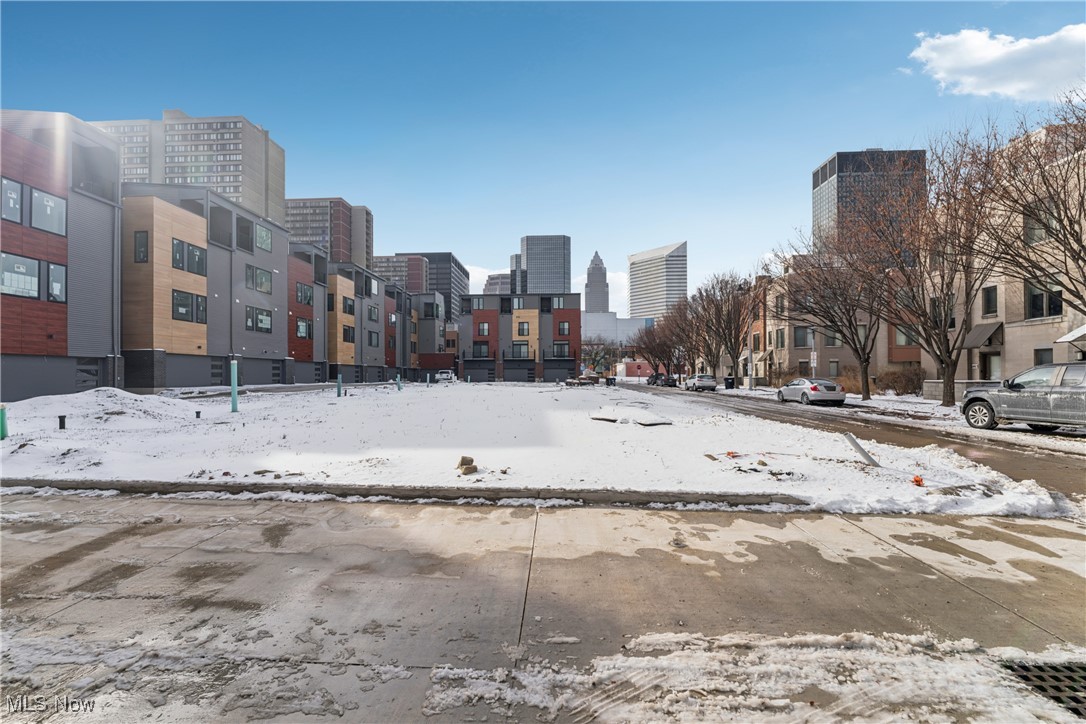 1440 E 15 Street Cleveland OH 44114