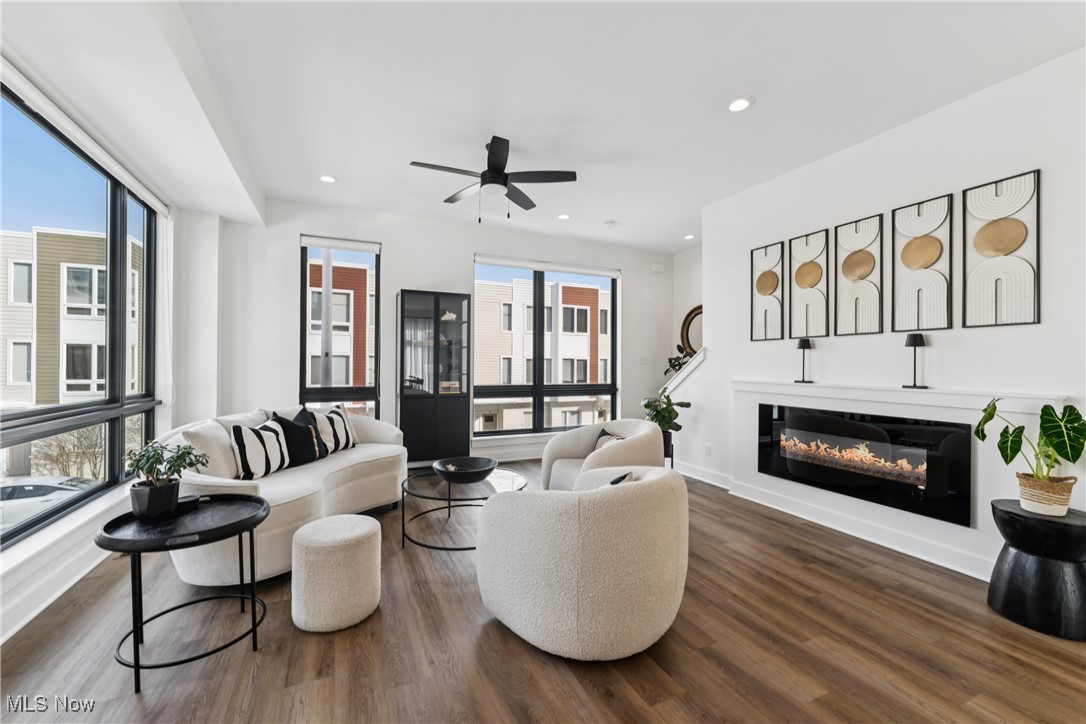 1440 E 15 Street Cleveland OH 44114