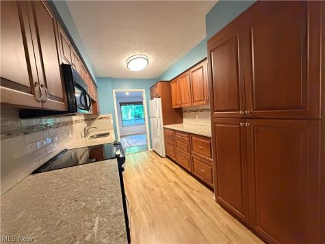 3388 S Smith Road Fairlawn OH 44333