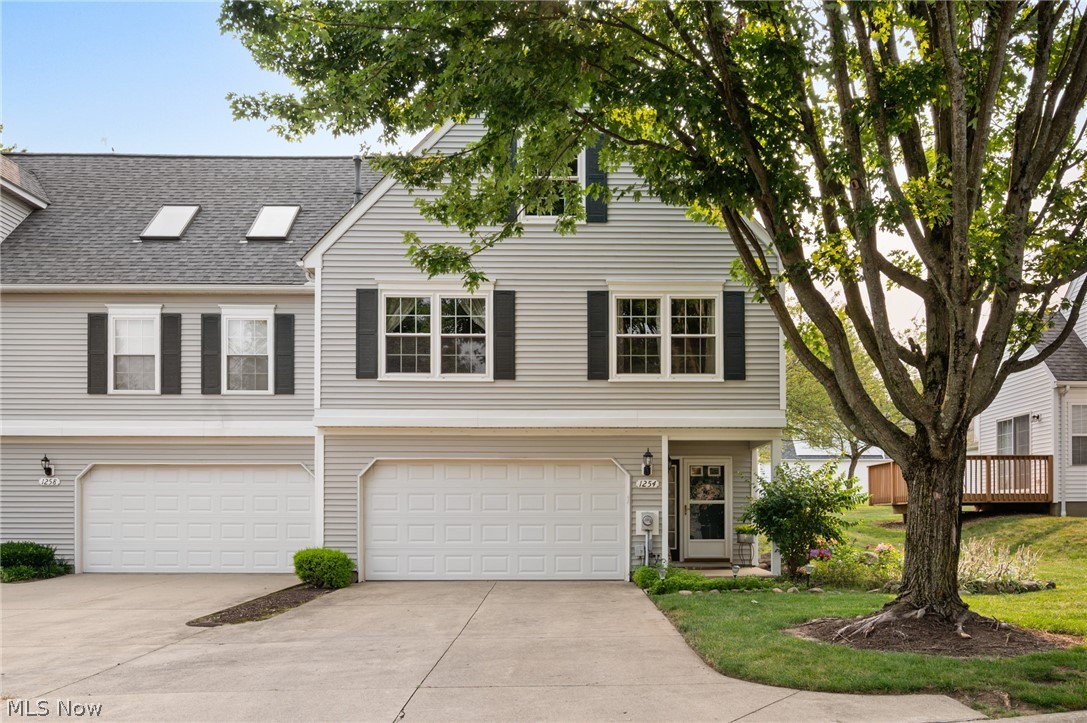 1254 Village Tallmadge OH 44278