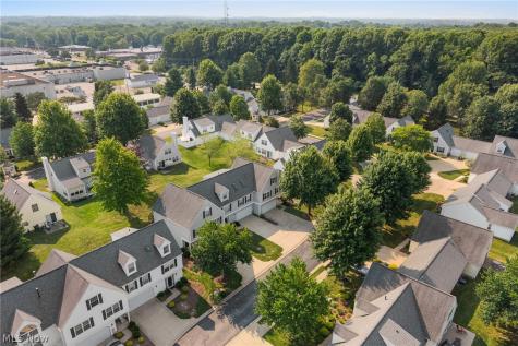 1254 Village Tallmadge OH 44278