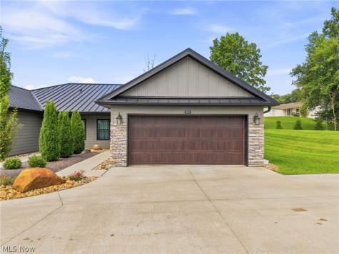 1017 Sycamore Lane Millersburg OH 44654