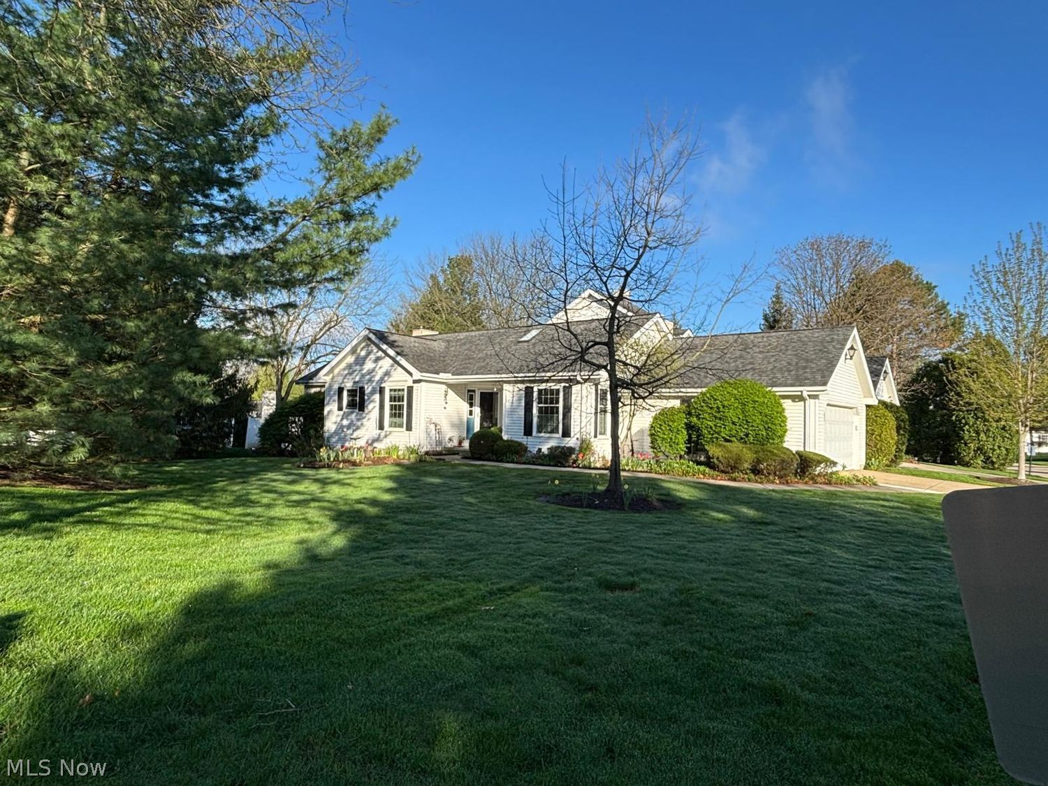 621 Fairfield Lane Aurora OH 44202