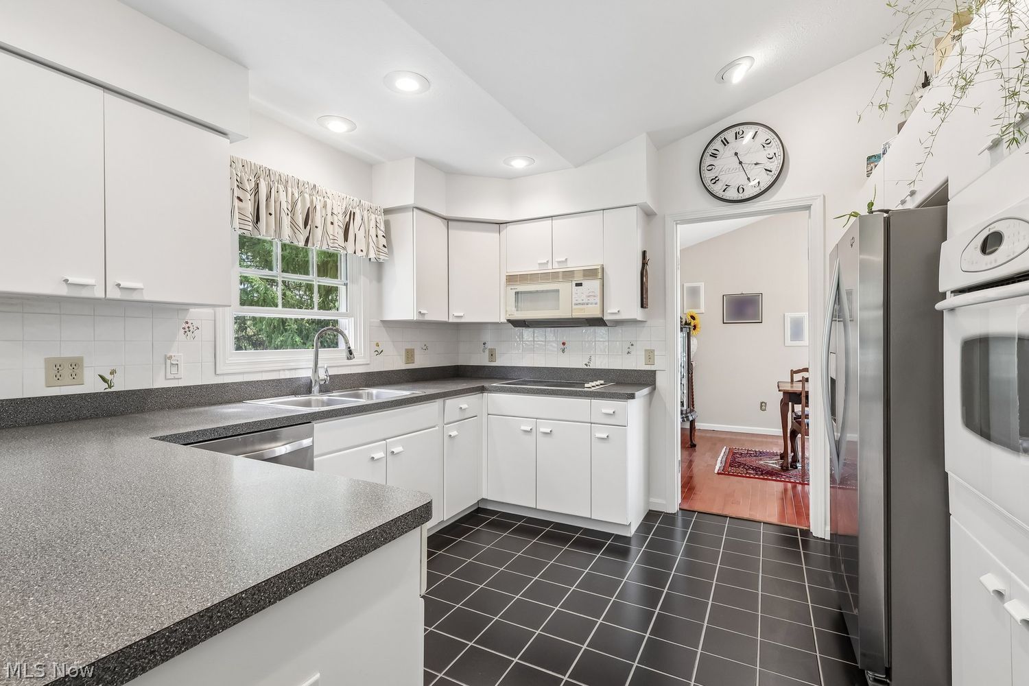 621 Fairfield Lane Aurora OH 44202