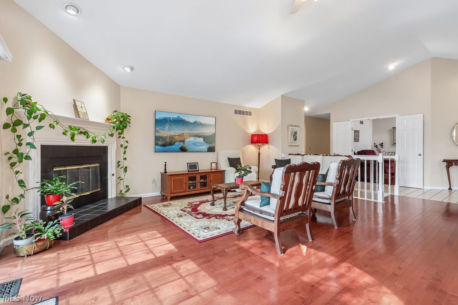 621 Fairfield Lane Aurora OH 44202