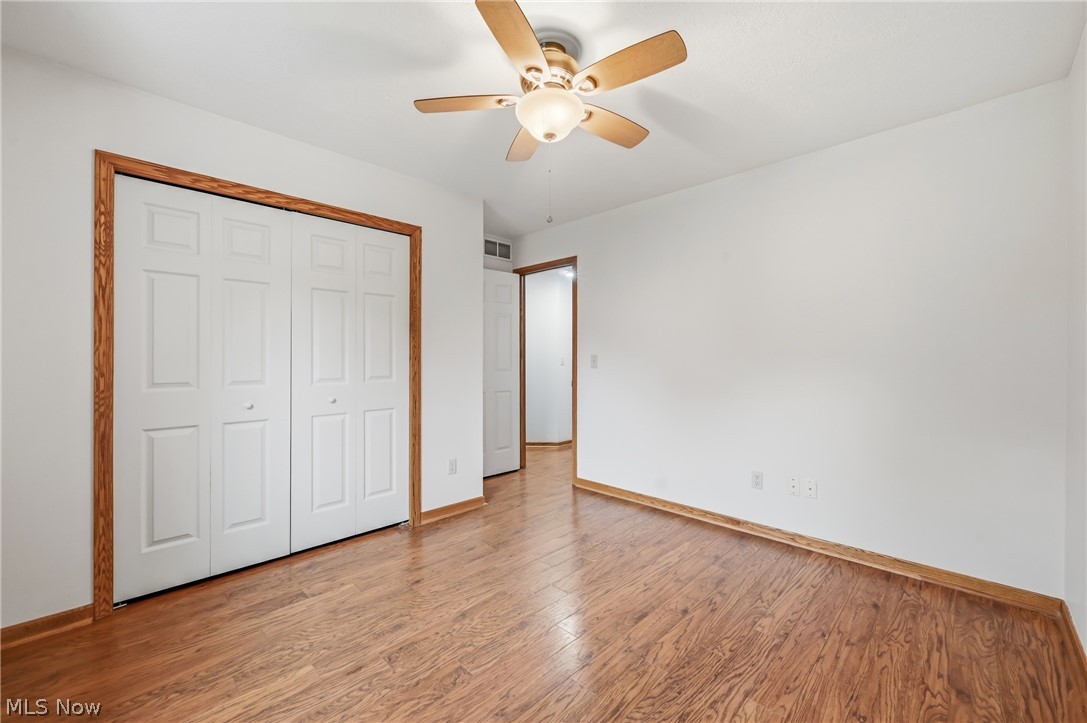 111 Greenfield Oval NW Warren OH 44483