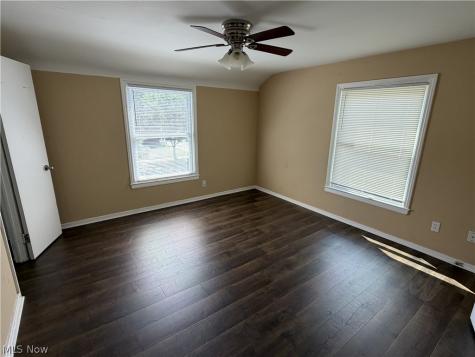 1542 E 256th Street Euclid OH 44132