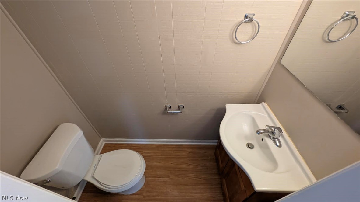 11 Trenton Square Euclid OH 44143