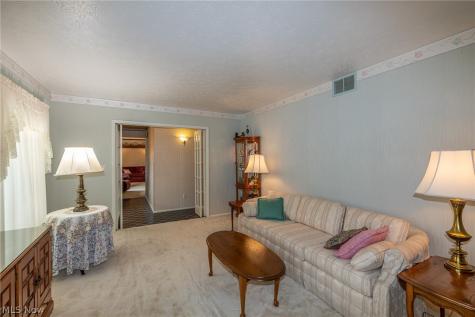 4812 Spruce Pine Way North Ridgeville OH 44039
