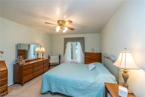 4812 Spruce Pine Way North Ridgeville OH 44039