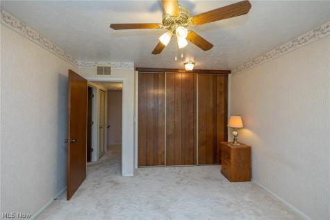 4812 Spruce Pine Way North Ridgeville OH 44039
