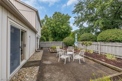 4812 Spruce Pine Way North Ridgeville OH 44039
