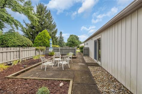 4812 Spruce Pine Way North Ridgeville OH 44039