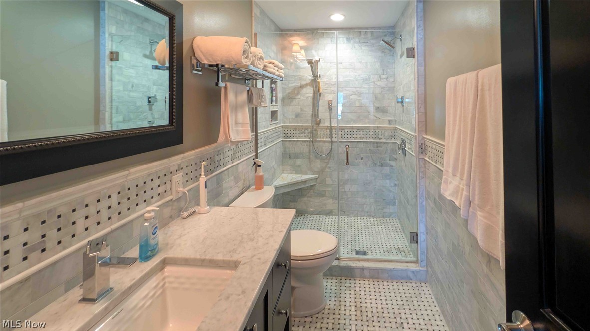 3258 N Marina View Drive Port Clinton OH 43452