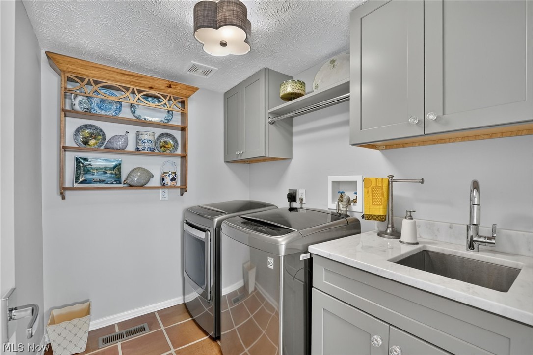 276 Tinkers Trail Aurora OH 44202