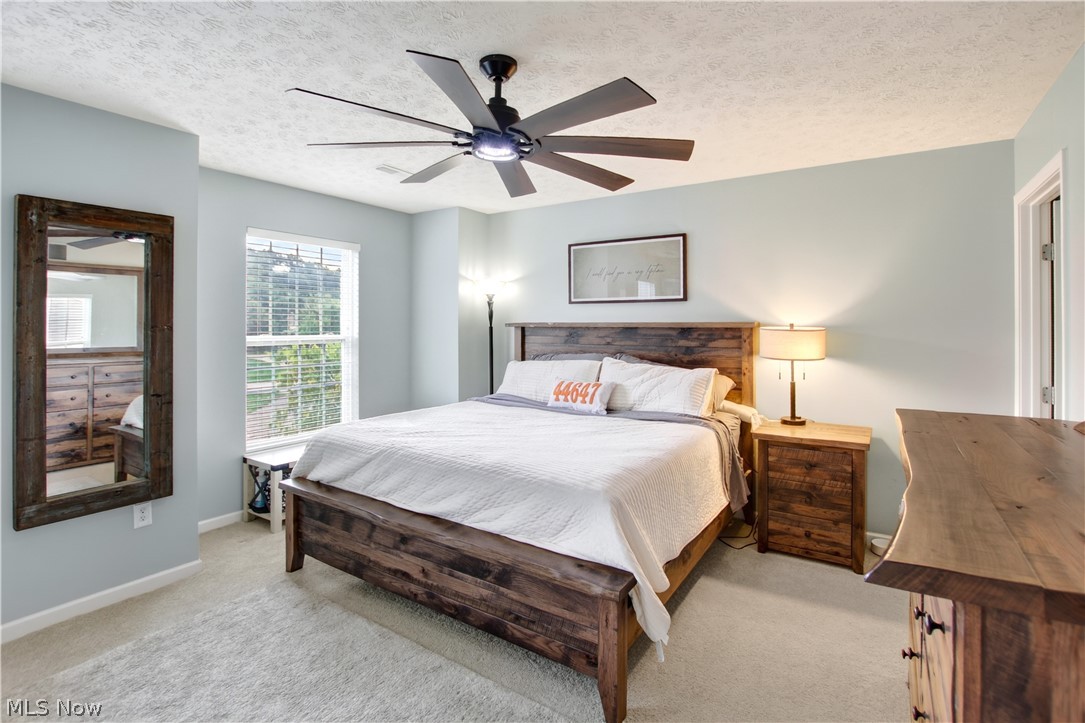1506 Wellingshire Circle Cuyahoga Falls OH 44221