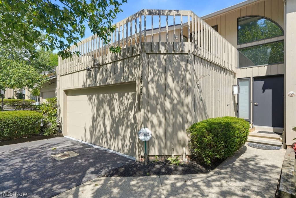 5755 Som Center Road Solon OH 44139