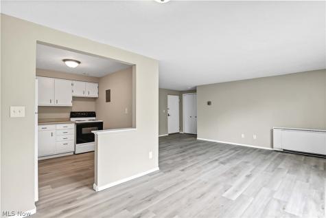 10301 Lake Avenue Cleveland OH 44102
