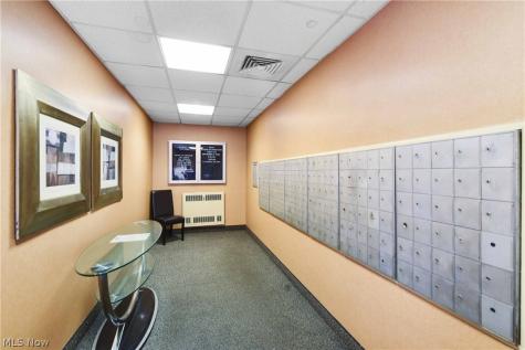 10301 Lake Avenue Cleveland OH 44102
