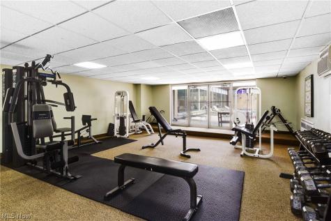 10301 Lake Avenue Cleveland OH 44102