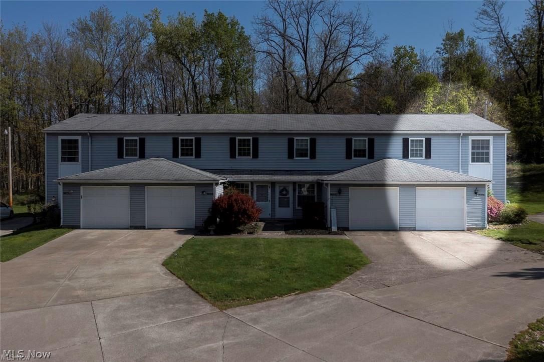 13662 Oakbrook Drive North Royalton OH 44133