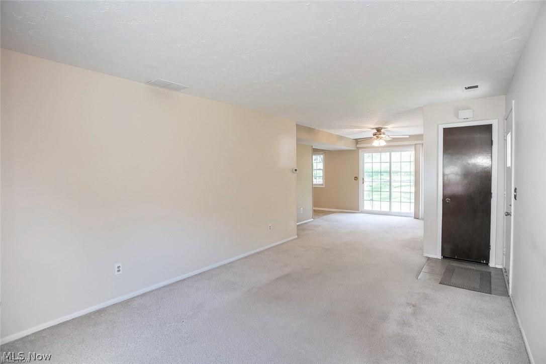13662 Oakbrook Drive North Royalton OH 44133