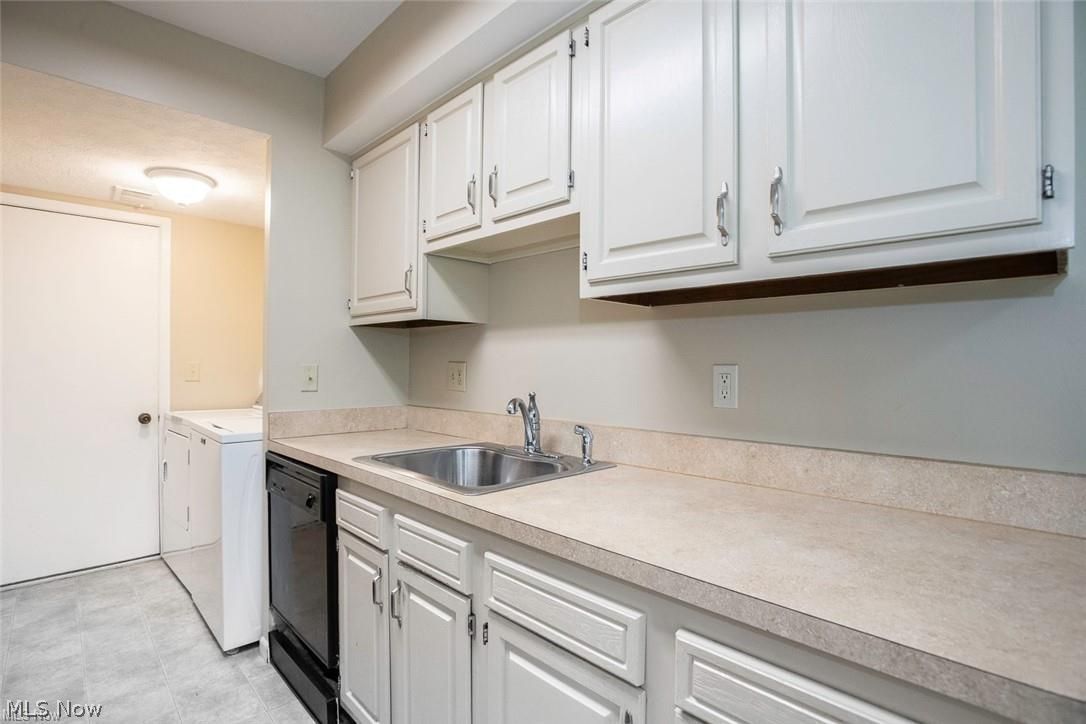 13662 Oakbrook Drive North Royalton OH 44133