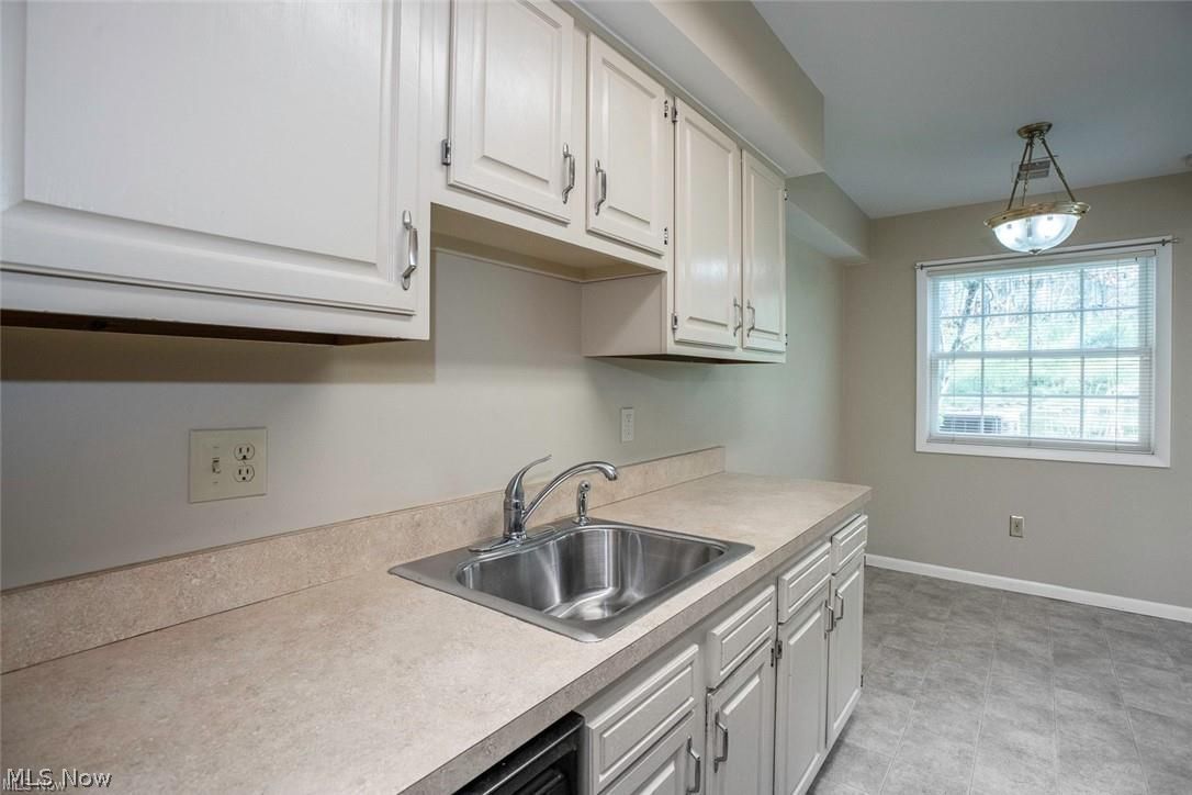 13662 Oakbrook Drive North Royalton OH 44133