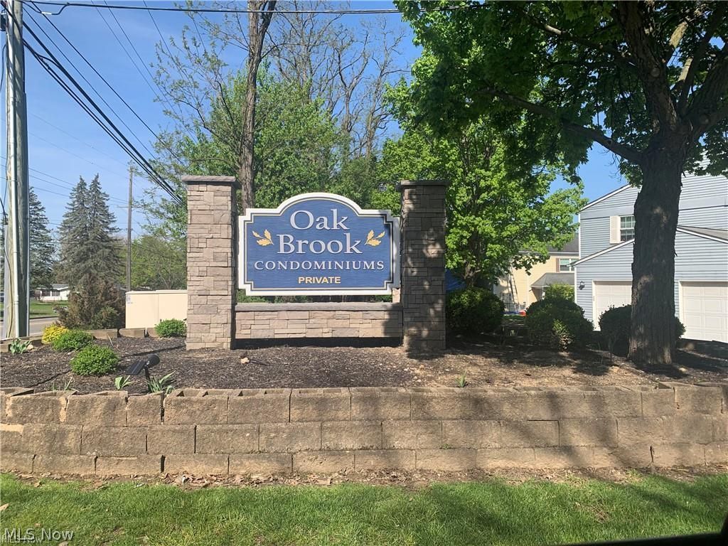 13662 Oakbrook Drive North Royalton OH 44133