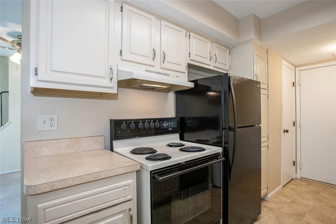 13662 Oakbrook Drive North Royalton OH 44133