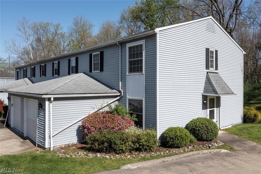 13662 Oakbrook Drive North Royalton OH 44133