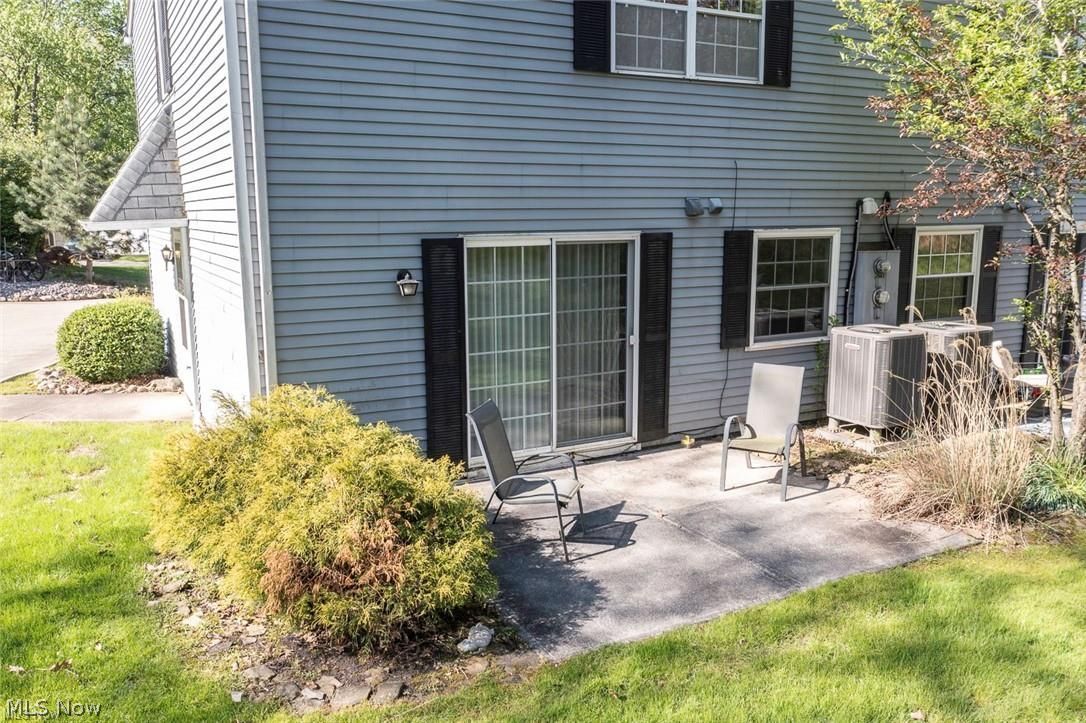 13662 Oakbrook Drive North Royalton OH 44133