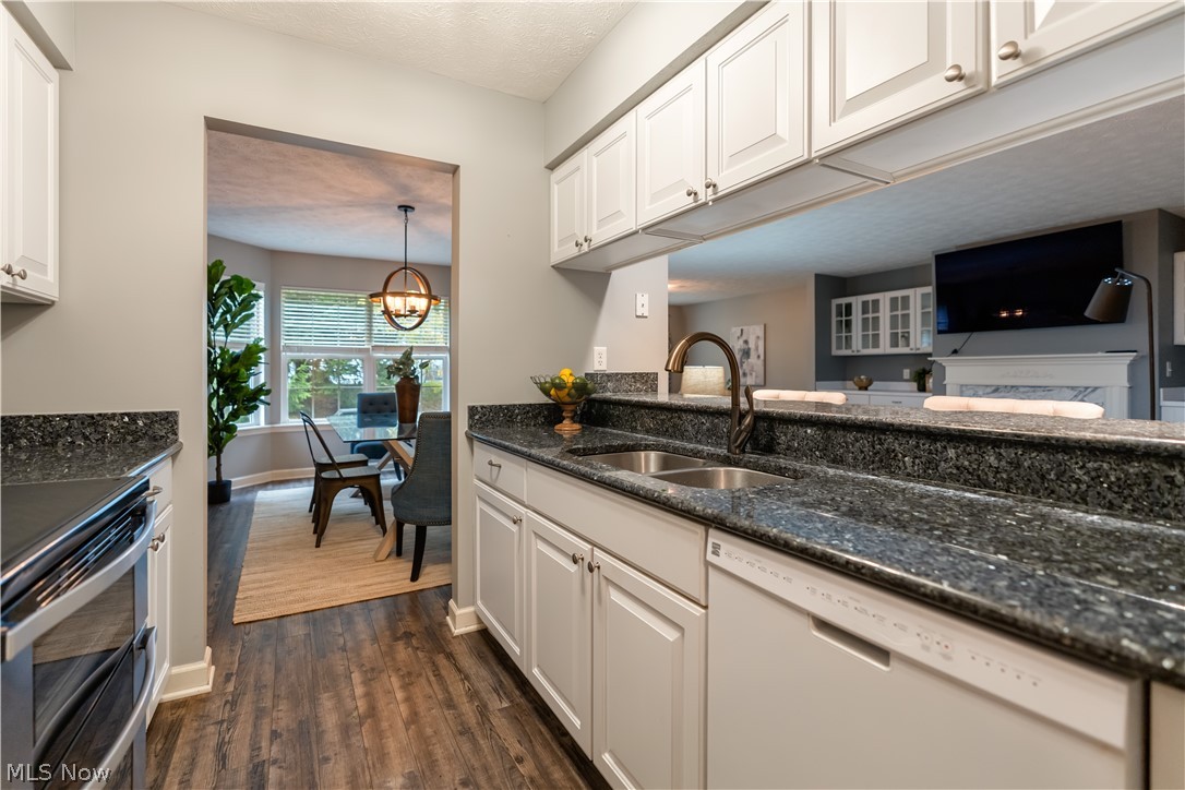 1855 Hamden Lane Stow OH 44224