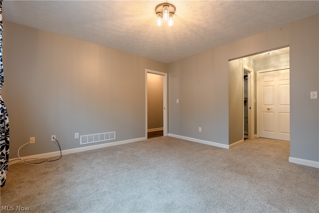 1855 Hamden Lane Stow OH 44224