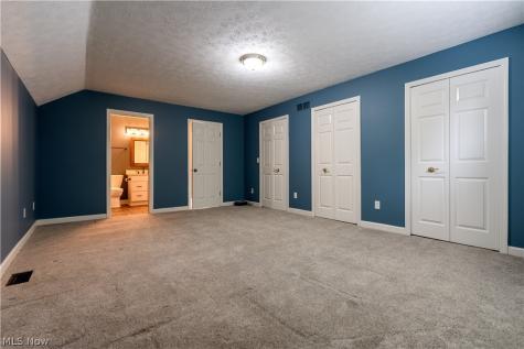 1855 Hamden Lane Stow OH 44224