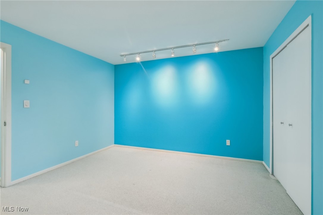 3484 Mayfield Road Cleveland Heights OH 44118