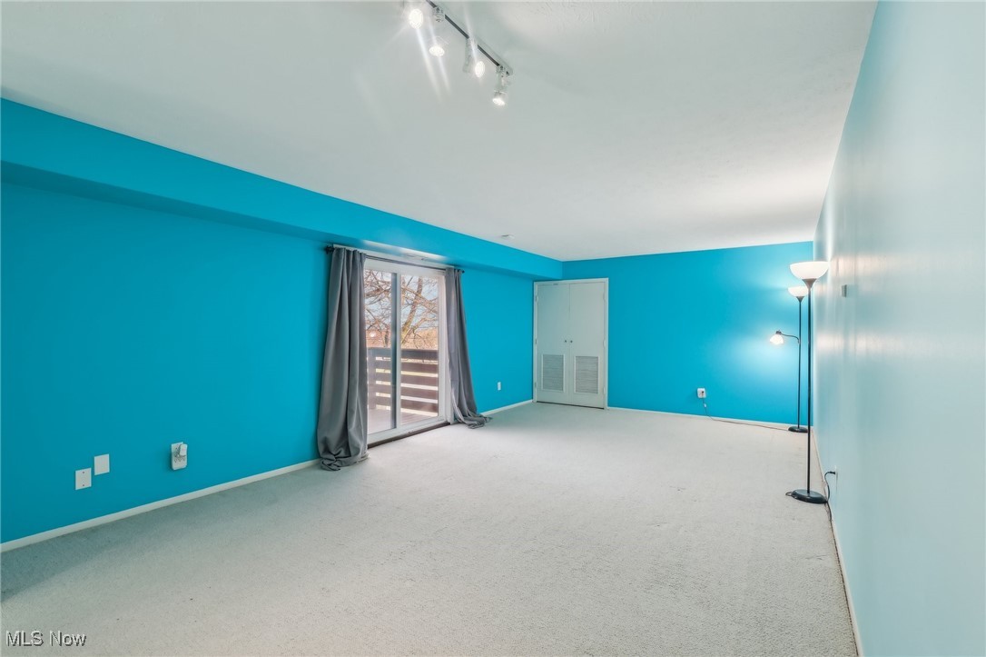 3484 Mayfield Road Cleveland Heights OH 44118