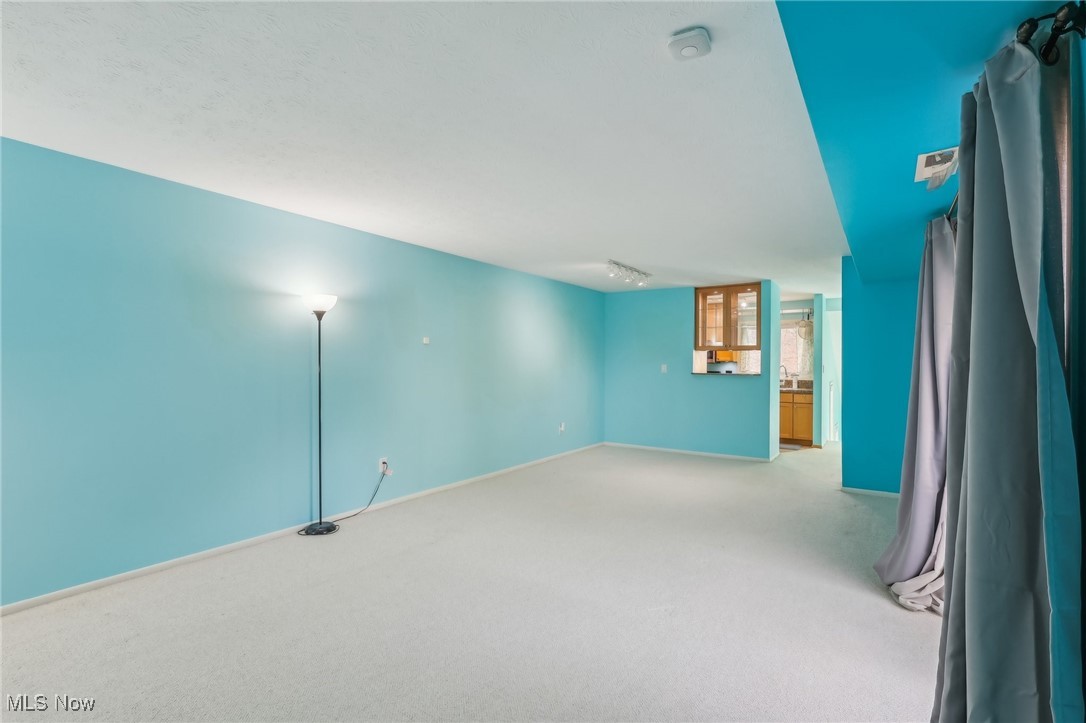 3484 Mayfield Road Cleveland Heights OH 44118