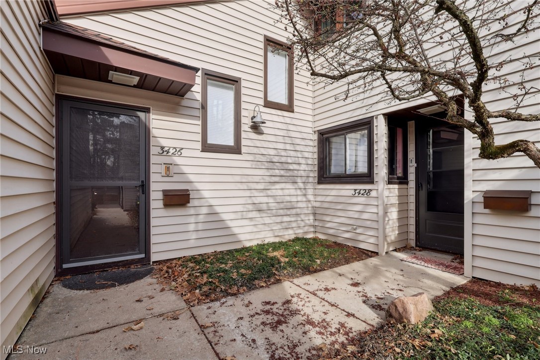 3484 Mayfield Road Cleveland Heights OH 44118